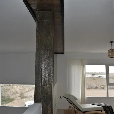 Casa El Patio Acogedor Y Bonito Duplex En Famara 法马拉